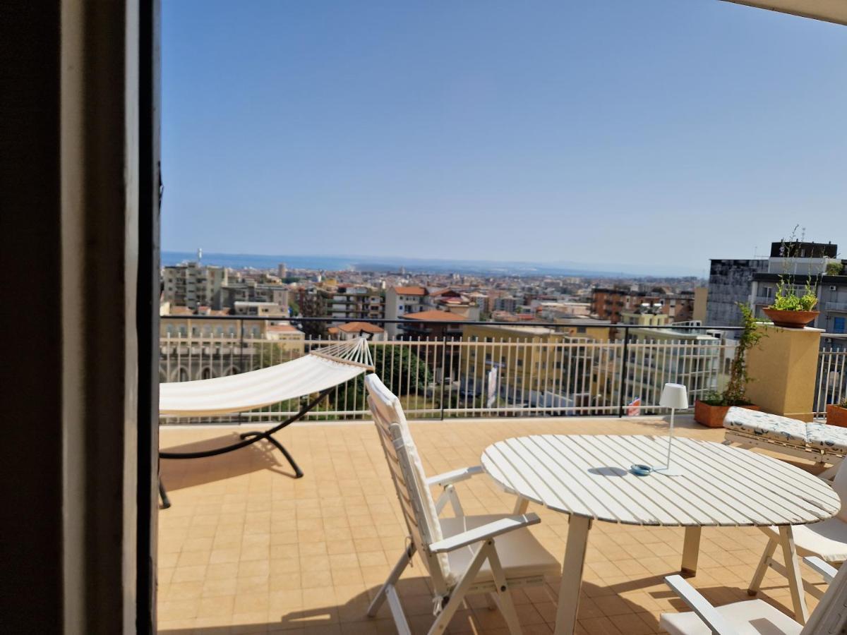 Top Floor Aparthotel Bentivoglio คาตาเนีย ภายนอก รูปภาพ